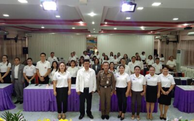 พล.ต.ต.ภิรมย์ สวนทอง ผบก.ภ.จว.ยโสธร มอบหมายให้ พ.ต.อ.บุรภัช บุรีภักดี รอง ผบก.ภ.จว.ยโสธร เป็นวิทยากรบรรยายตามโครงการเสริมสร้างธรรมาภิบาลในสำนักงานเขตพื้นที่การศึกษาประถมศึกษายโสธร เขต 1 ในหัวข้อ ” หลักธรรมาภิบาลของข้าราชการ บุคลากรในหน่วยงาน ให้มีความจงรักภักดีต่อชาติ ศาสนา และพระมหากษัตริย์ มีความซื่อสัตย์สุจริต โปร่งใสในการดำเนินงาน”