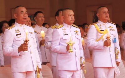 พล.ต.ต.ภิรมย์ สวนทอง ผบก.ภ.จว.ยโสธร, พ.ต.อ.ประสิทธิ์ เพชรรัตน์ ผกก.สภ.เมืองยโสธร พร้อมด้วยข้าราชการตำรวจในสังกัด ภ.จว.ยโสธร ร่วมพิธีพิธีถวายเครื่องราชสักการะวางพานพุ่ม และพิธีจุดเทียนถวายพระพรชัยมงคล กิจกรรมเฉลิมพระเกียรติพระบาทสมเด็จพระปรเมนทรรามาธิบดีศรีสินทรมหาวชิราลงกรณ พระวชิรเกล้าเจ้าอยู่หัว เนื่องในโอกาสวันเฉลิมพระชนมพรรษา 28 กรกฎาคม 2568