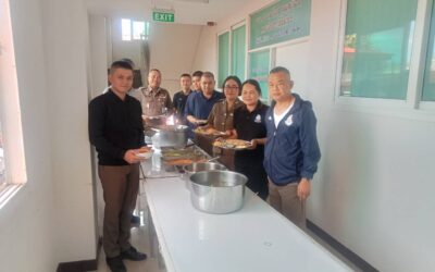 พล.ต.ต.ภิรมย์ สวนทอง ผบก.ภ.จว.ยโสธร ได้สนับสนุนโครงการอาหารกลางวันตำรวจภูธรจังหวัดยโสธร ให้กับข้าราชการตำรวจฝ่ายอำนวยการฯ และกลุ่มงานสอบสวนฯ วันจันทร์ – พฤหัสบดี เพื่อช่วยแบ่งเบาภาระค่าใช้จ่าย และบรรเทาความเดือดร้อนให้แก่ข้าราชการตำรวจ