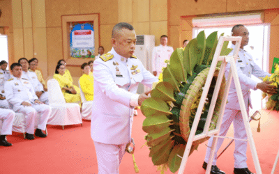 พล.ต.ต.ภิรมย์ สวนทอง ผบก.ภ.จว.ยโสธร พร้อมด้วยข้าราชการตำรวจในสังกัด ภ.จว.ยโสธร ร่วมพิธีทำบุญตักบาตรถวายพระราชกุศล และพิธีถวายพวงมาลา เนื่องในวันนวมินทรมหาราช 13 ตุลาคม 2568