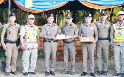 พล.ต.ต.ภิรมย์ สวนทอง ผบก.ภ.จว.ยโสธร ได้ออกตรวจเยี่ยมจุดตรวจร่วม และจุดบริการประชาชน ในห้วงเทศกาลปีใหม่ พ.ศ.2569 พบผู้ปฏิบัติหน้าที่ประจำวันนี้ จึงได้กำชับการปฏิบัติ และลงสมุดตรวจเยี่ยมประจำจุด